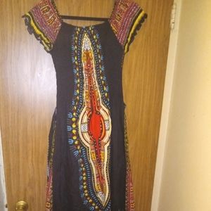 TRIbAL PRINTED DRESS..